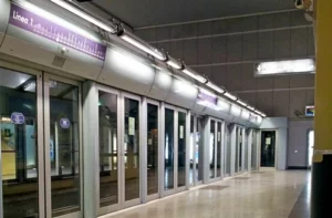 Metropolitana di Torino, interni stazione