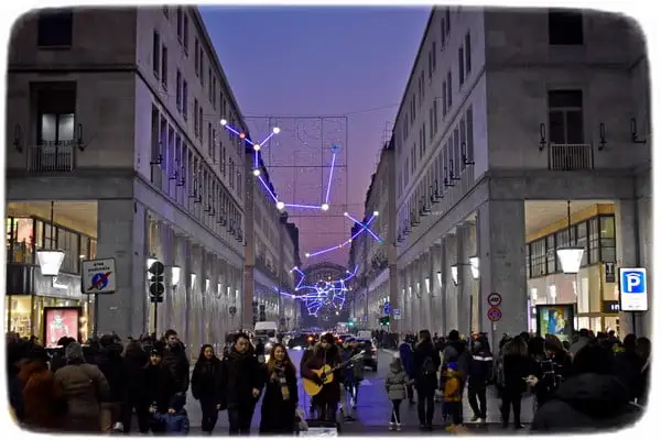 Luci d'Artista in via Roma a Torino